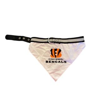 Cincinnati Bengals Dog Collar with attached Bandanna